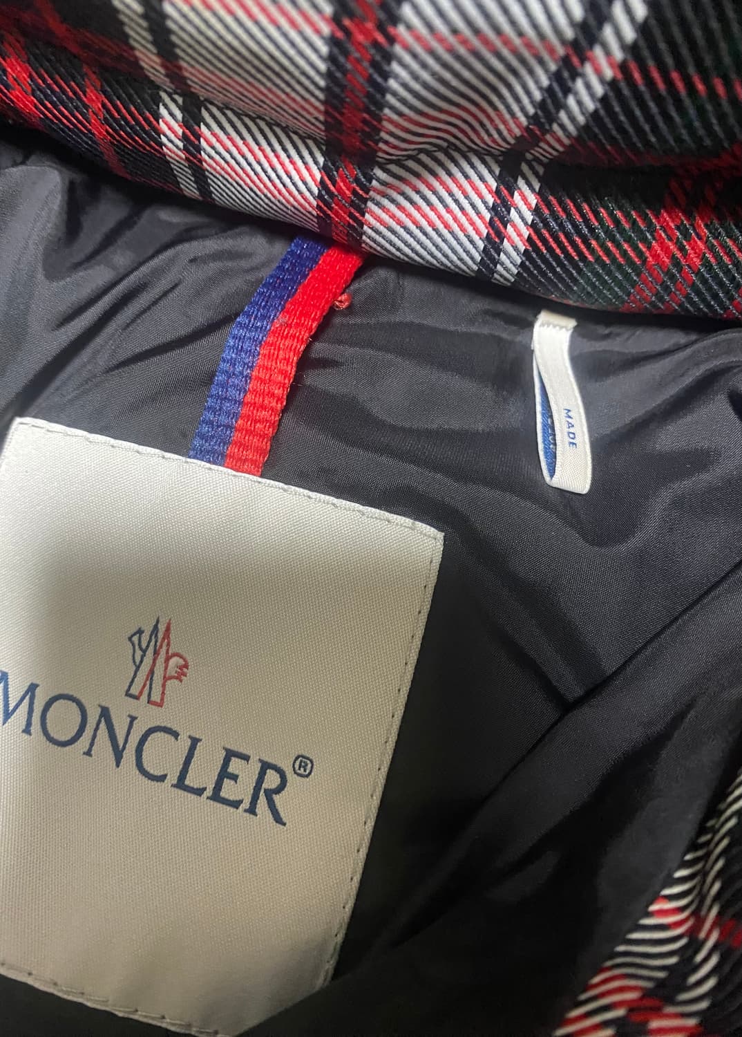 정품 몽클레어 패딩 상품이미지3