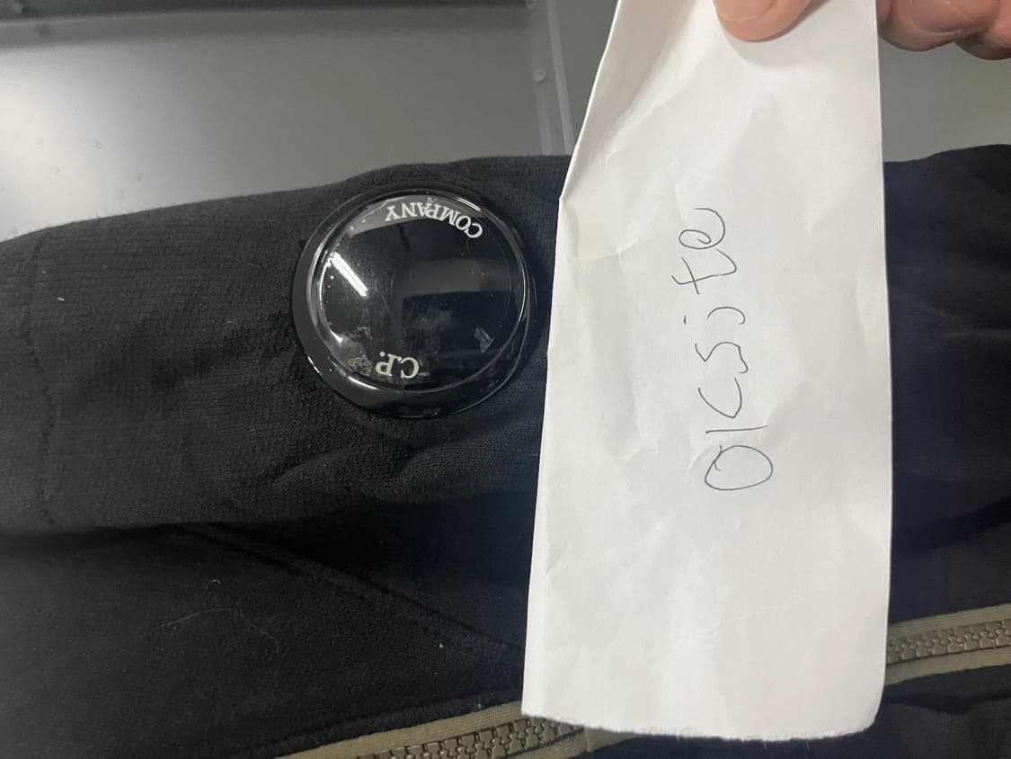  C.P. 컴퍼니 아티큘레이티드 집 암 렌즈 크루 스웨트 상품이미지6