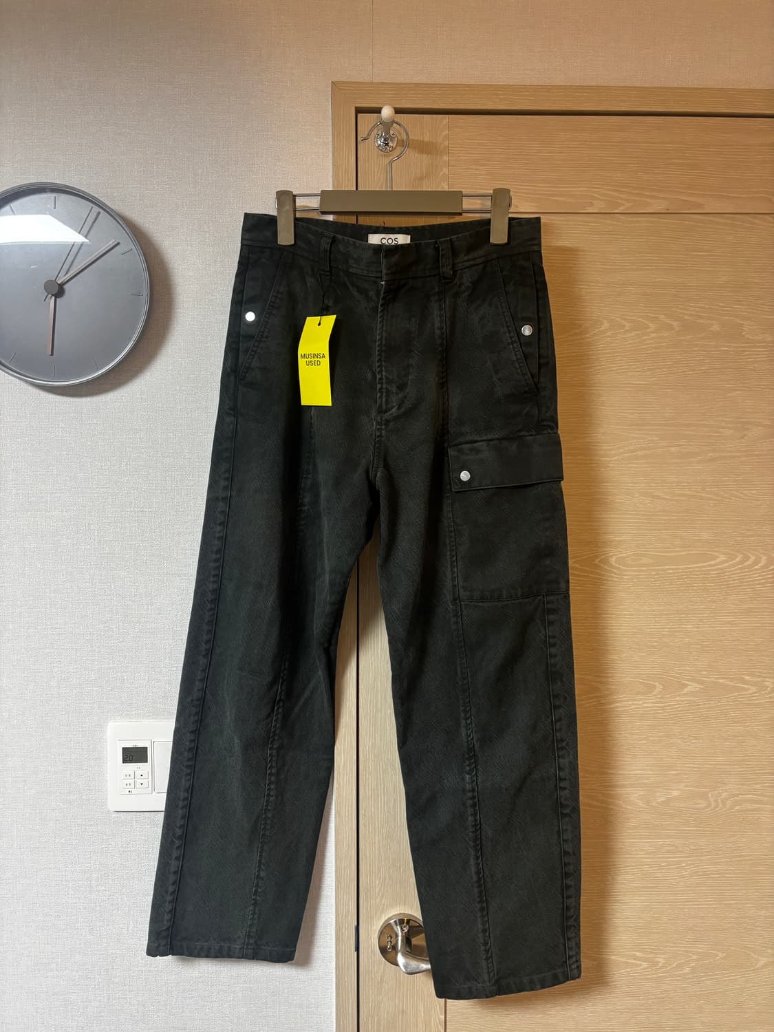 택포/S급) COS 다크 그레이 워크웨어 카고 팬츠 상품이미지1