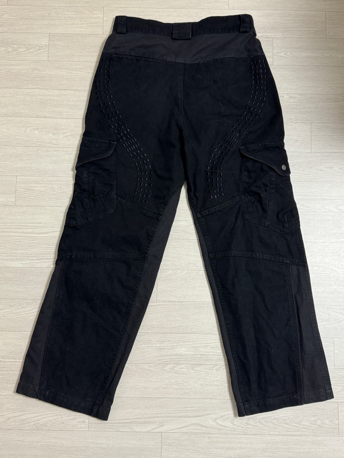 이그노타 CORE:13 VEIN CARGO PANTS BLACK S 상품이미지5