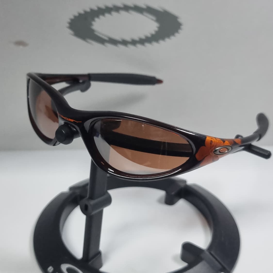 오클리 미뉴트 1.0 플라워에디션 텐저린 상품이미지2