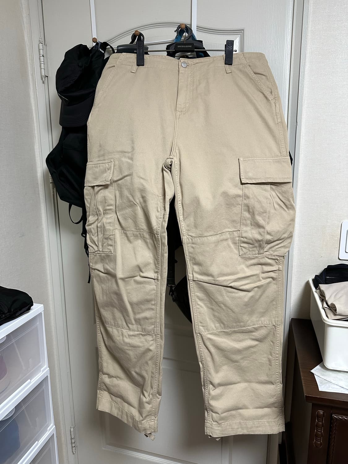 칼하트WIP 레귤러 카고팬츠 모라가 36사이즈 판매합니다 상품이미지2