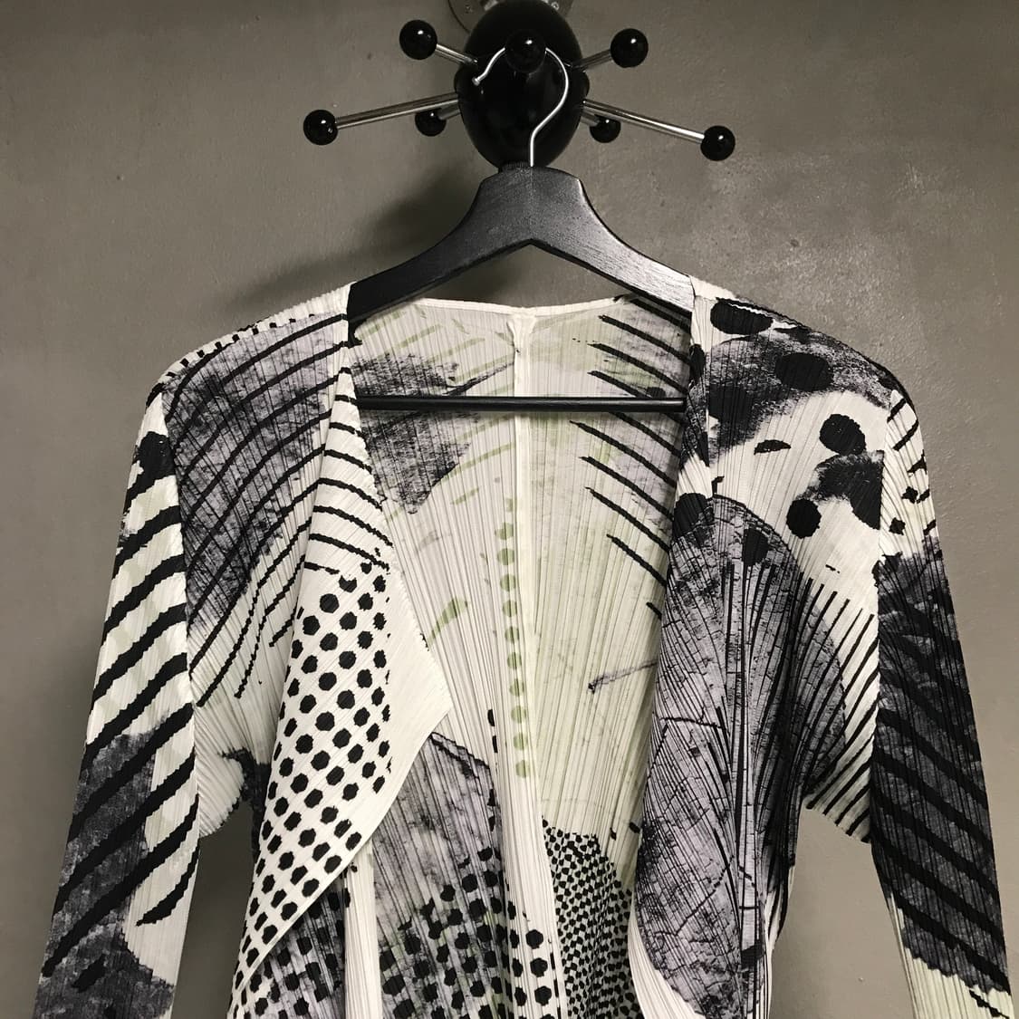 이세이 미야케 플리츠 플리즈 가디건 3(W) 상품이미지2