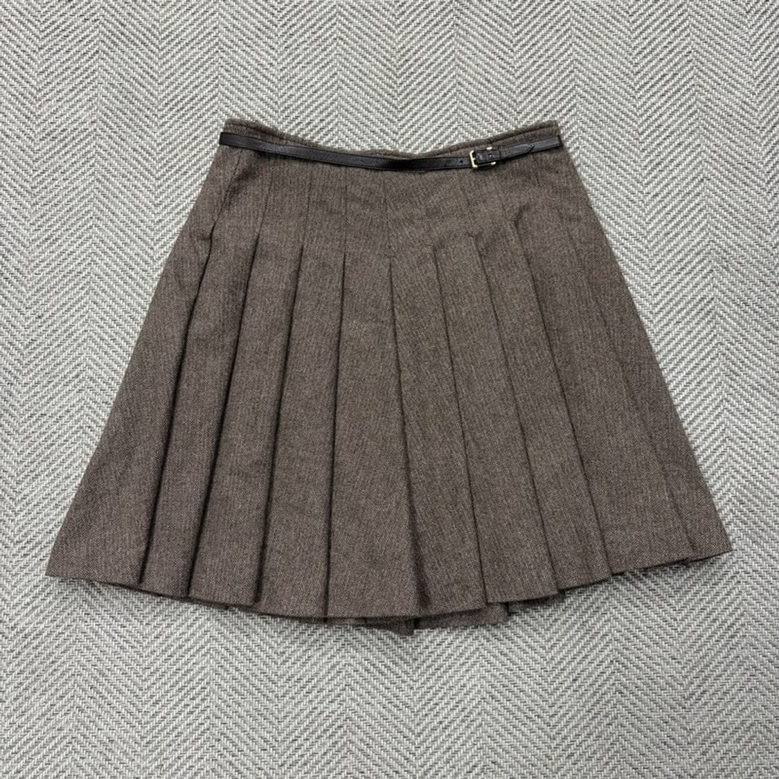 발리 헤링본 벨티드 플리츠 스커트 v2954 상품이미지1