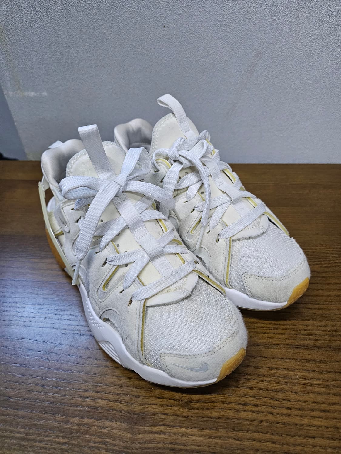 나이키 에어 허라취 크라프트 상품이미지2