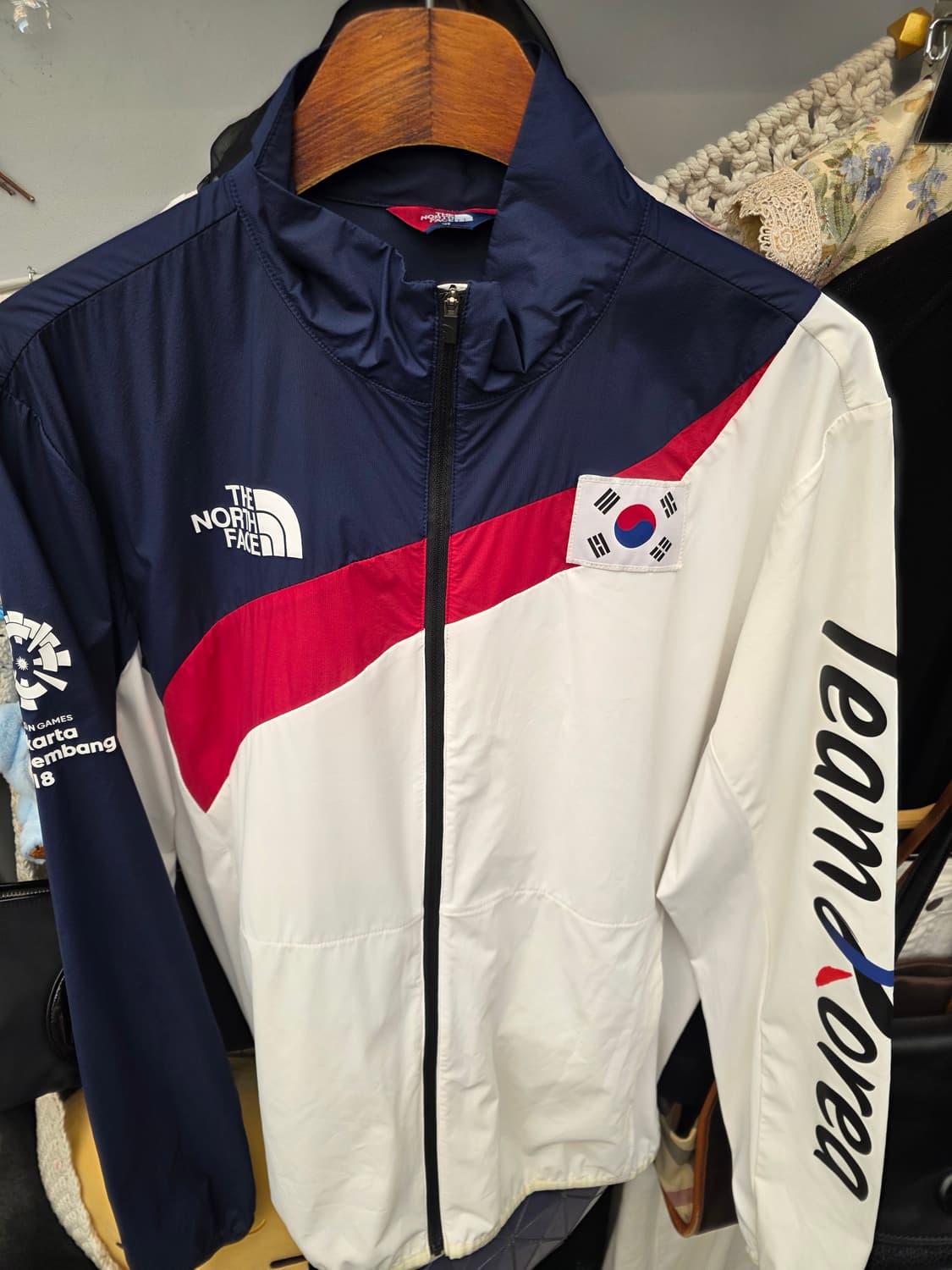 노스페이스 2018아시아 자카르타 국대 바람막이 XL 상품이미지2