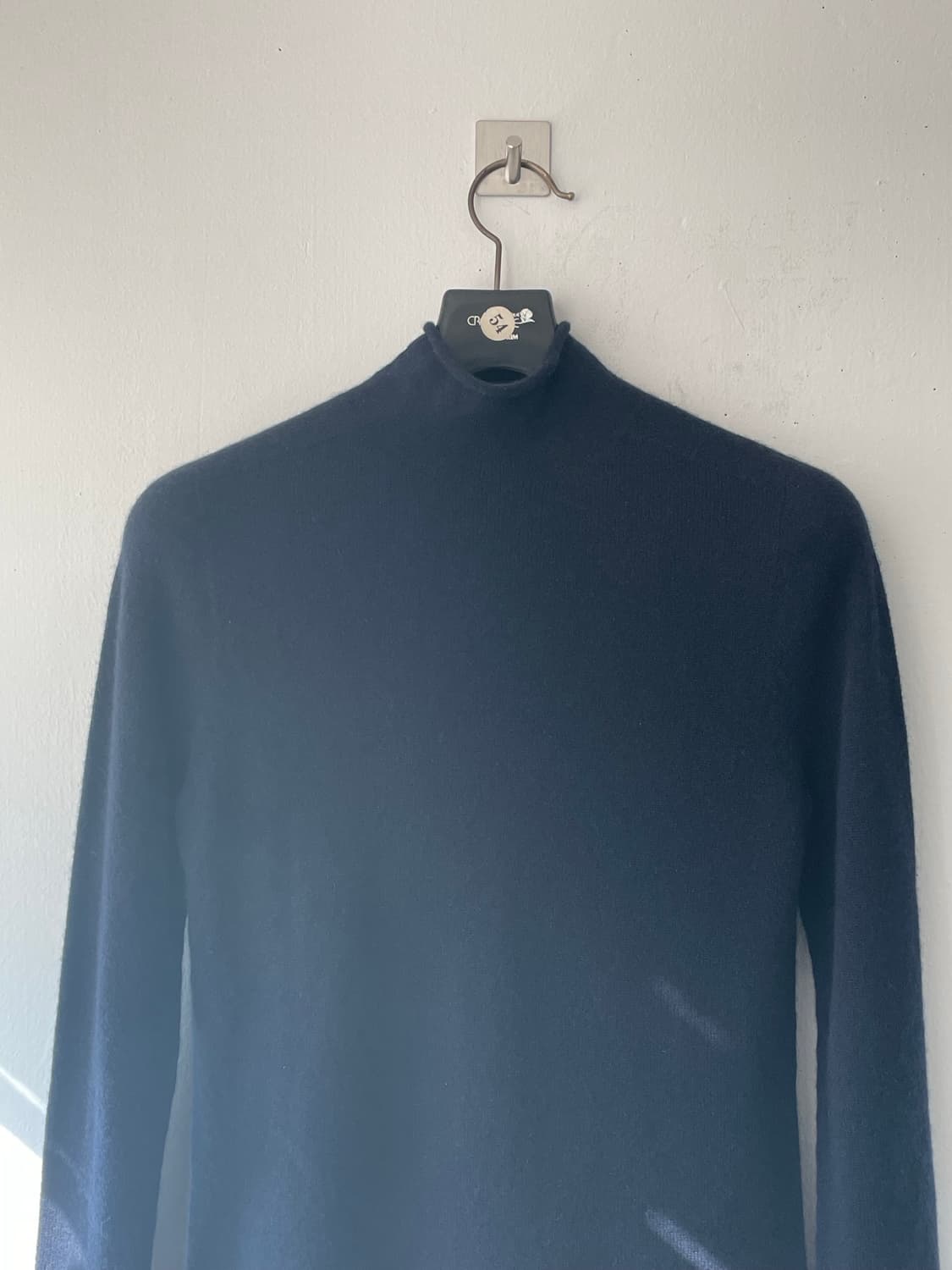 (토이오) 이태리 까리아지 캐시미어100 싱글 하이넥 롱 슬리브 홀가먼트 상품이미지2