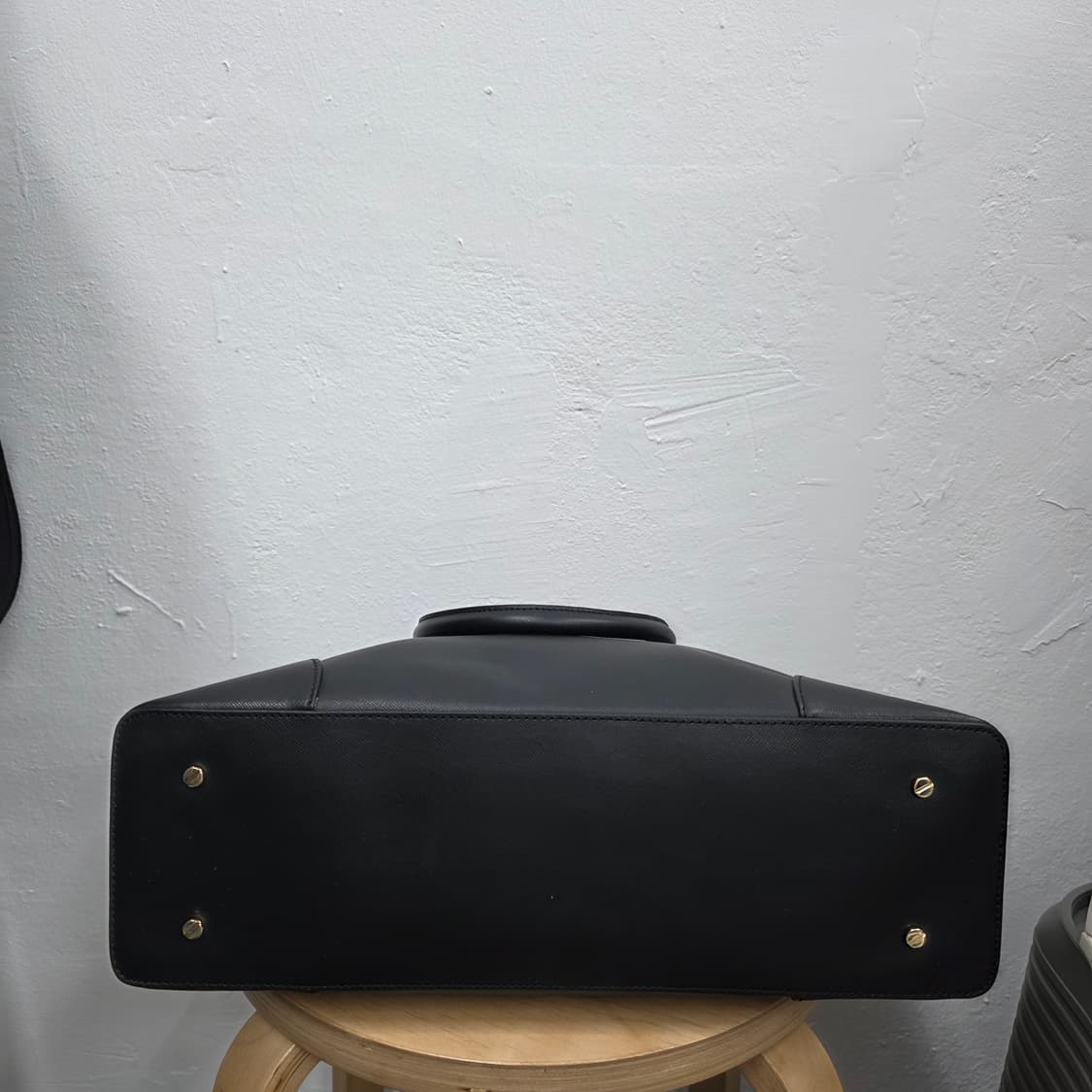 토리버치 돔 사첼백 가방 블랙 핸드백 상품이미지5