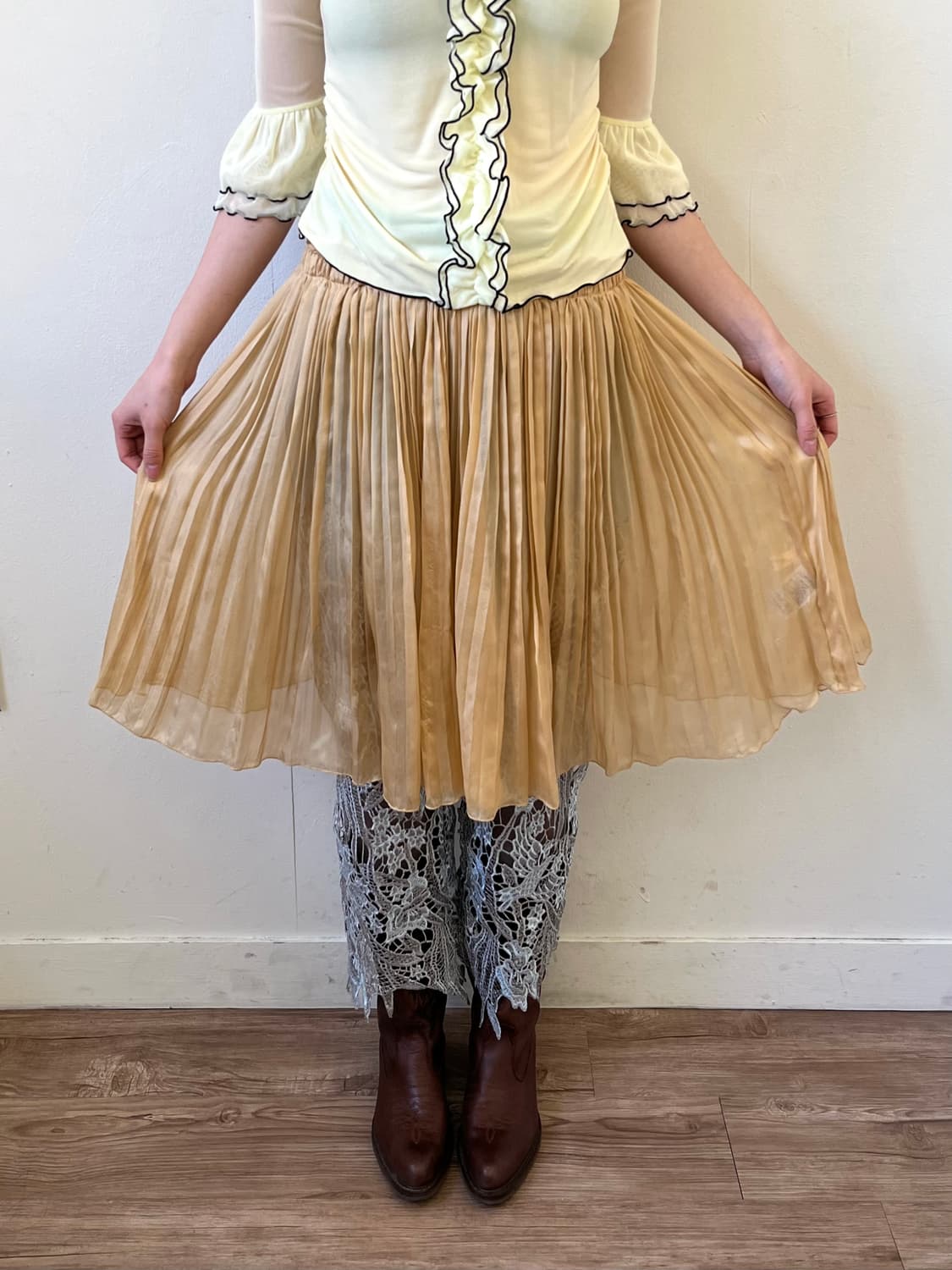 URBAN RESEARCH 베이지 플리츠 스커트 상품이미지6