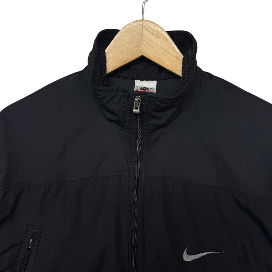 나이키 올드스쿨 스우시 바람막이 상품이미지2