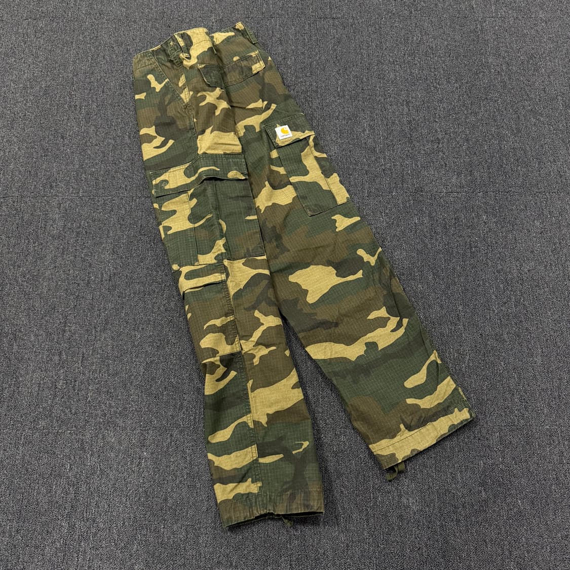 칼하트wip 카모 레귤러 카고 팬츠  상품이미지4