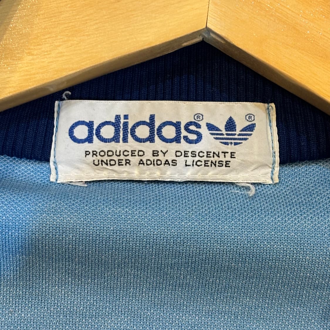 아디다스 서독제져지 네이비소라 트랙탑 상품이미지2