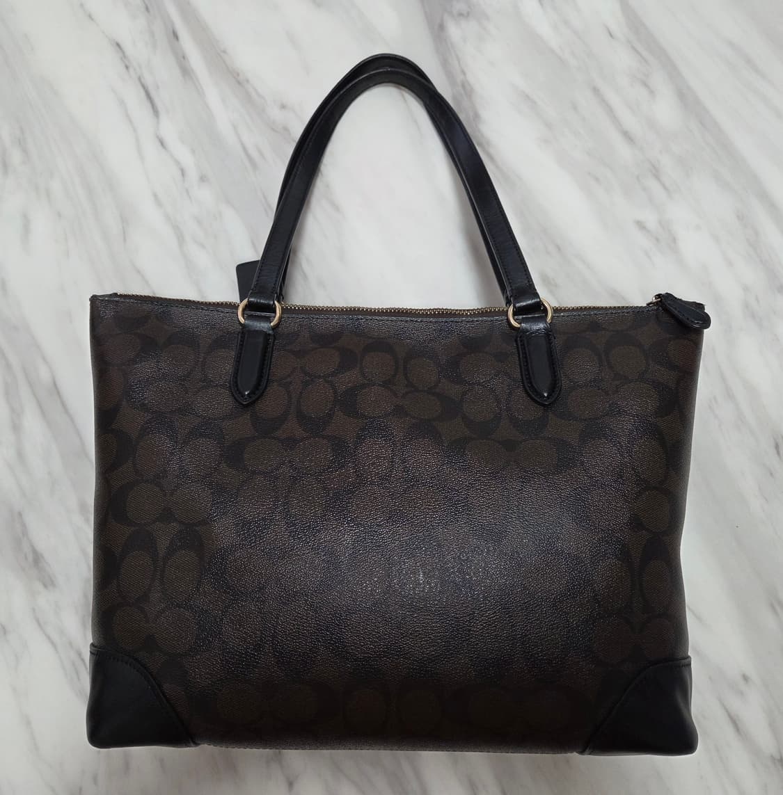 코치 시그니쳐 짚 탑 토트백 상품이미지2