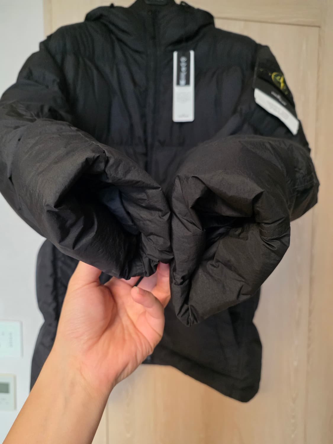 [24FW] 스톤아일랜드 크링클랩스 숏 다운 패딩 2XL 상품이미지6