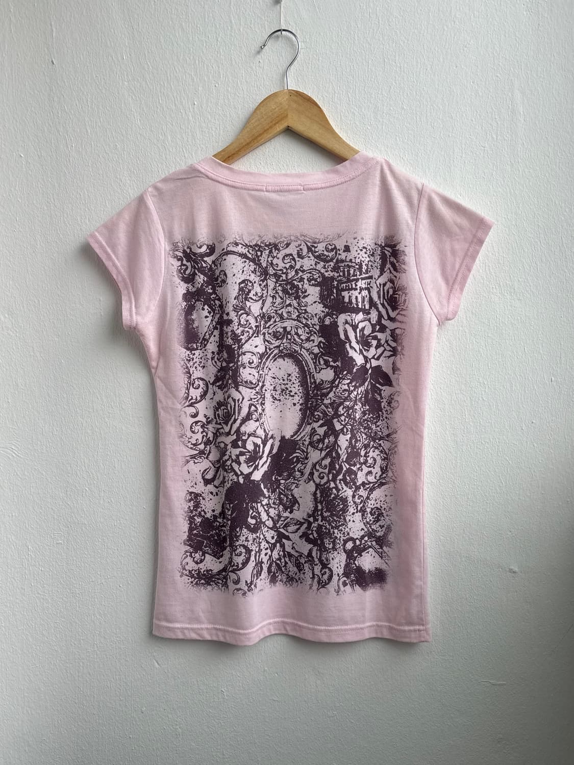 Japanese Vintage Pink Graphic T-shirt 상품이미지4