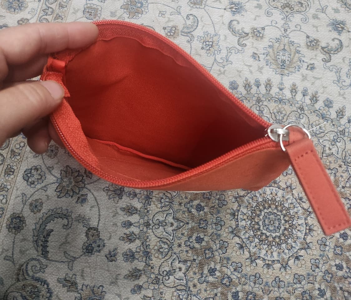 (새상품) 앤디워홀 스컬 홀로그램 미니 파우치 상품이미지3