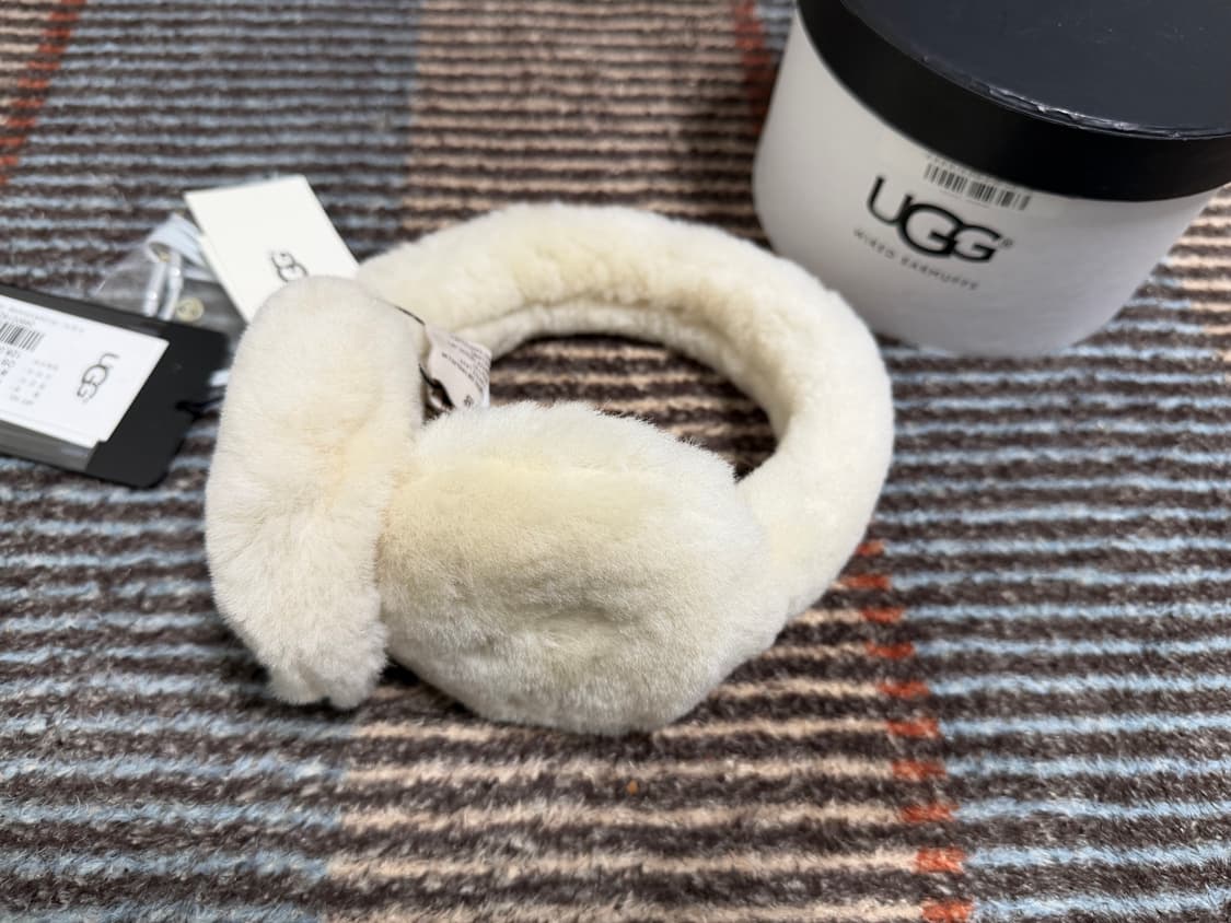 Ugg 여성 이어폰 양털귀마개( 택포함 새상품) 상품이미지1