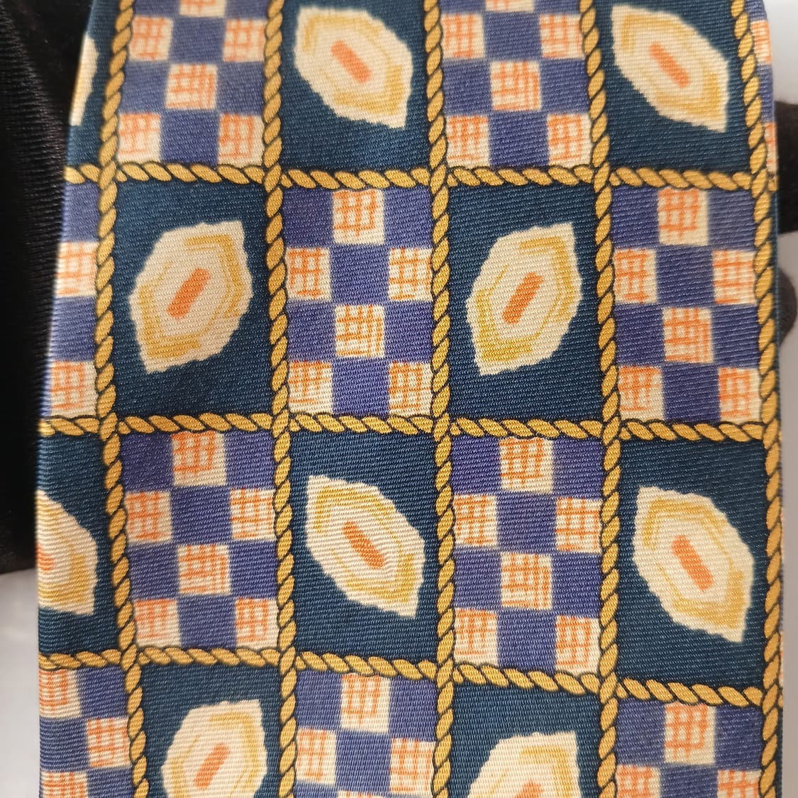 크리스찬 디올 네이비 기하 패턴 넥타이 9.3cm B등급 A19713 상품이미지5