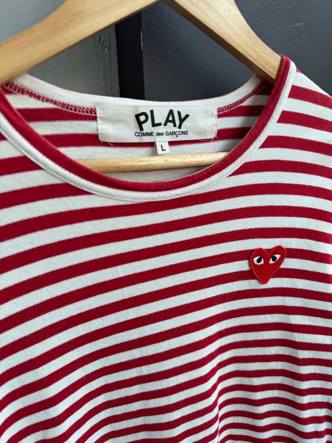 L/ 꼼데가르송 스트라이프 레드와펜 긴팔 상품이미지5