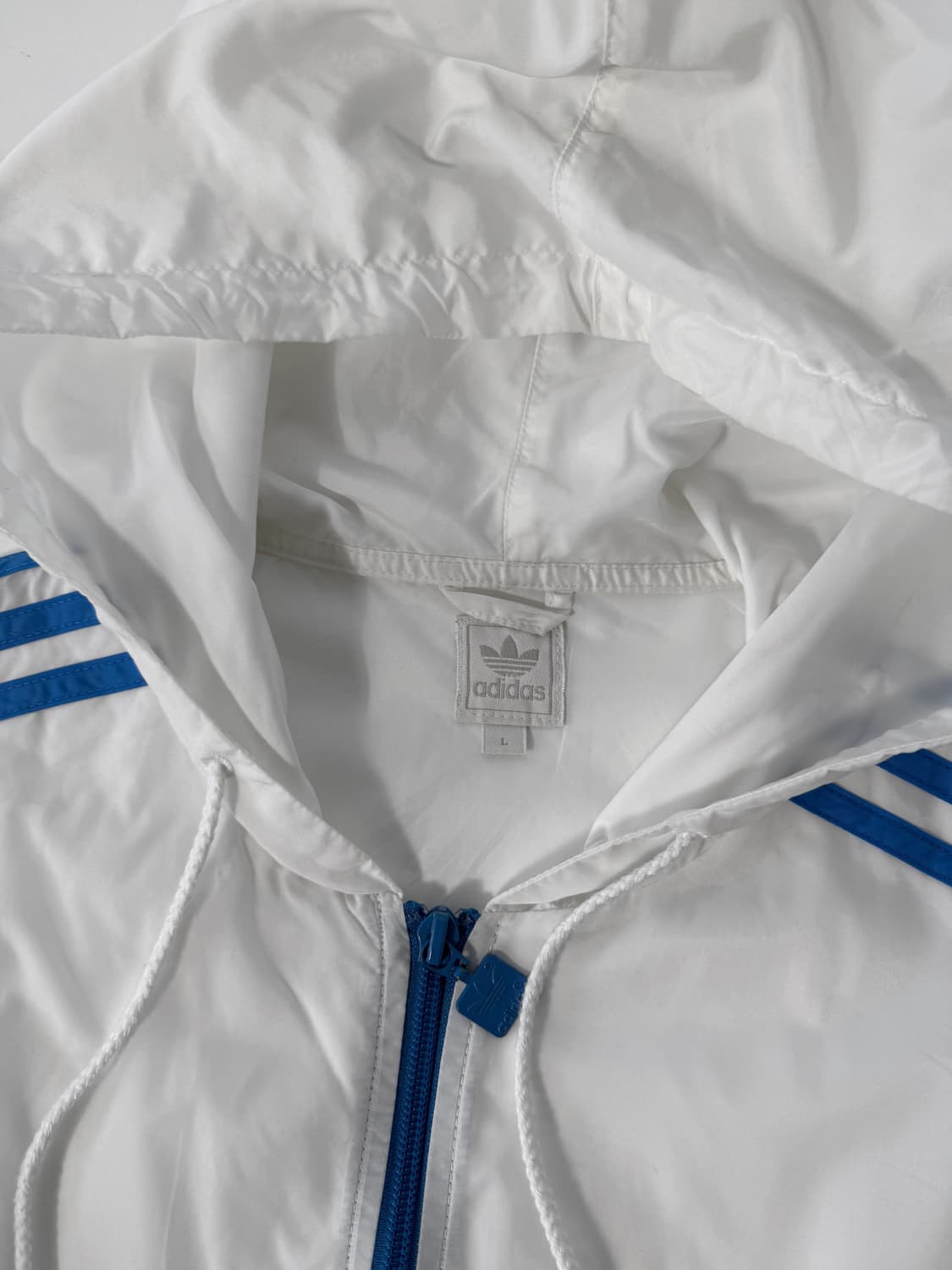 아디다스 루즈핏 00‘s 흰 하늘 배색 파이어버드 후드 트랙 바람막이 상품이미지3
