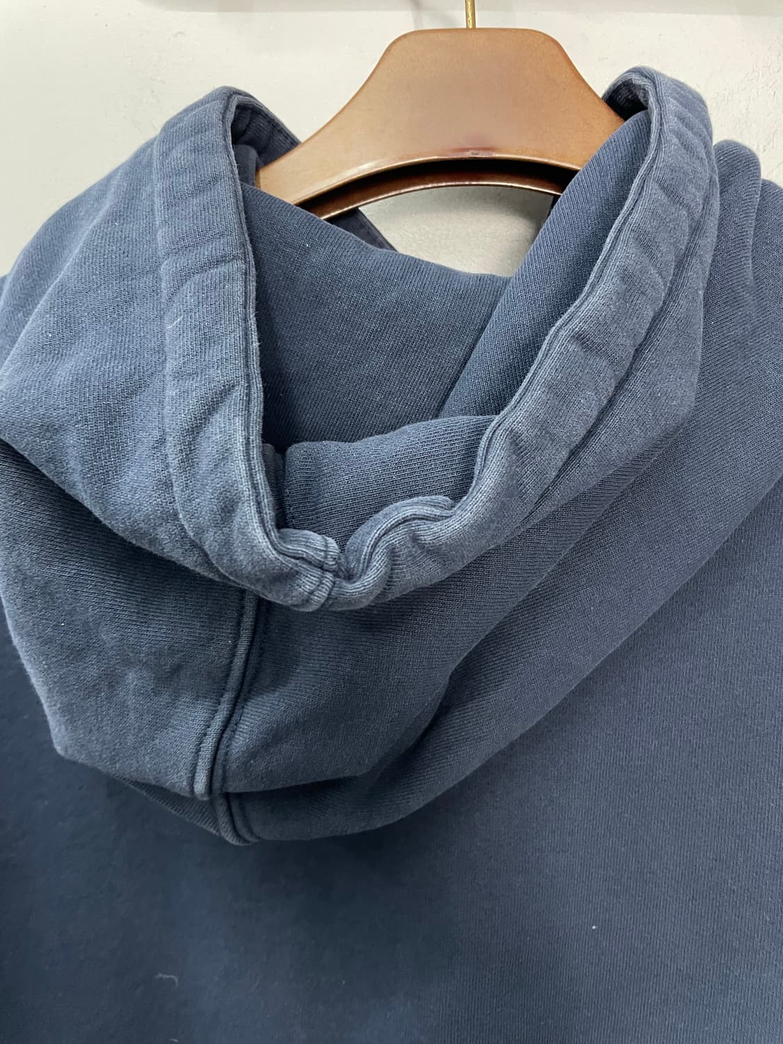 디스이즈네버댓 옐로우 자수 로고 네이비 후드티 H1667 상품이미지10