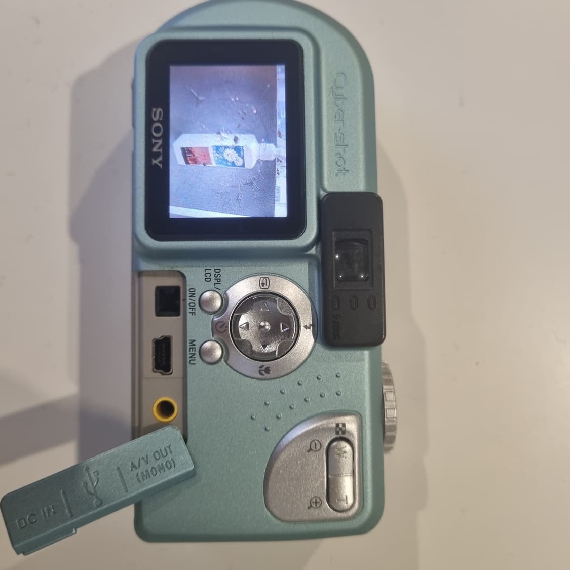 일본 소니디카 빈티지카메라  바디색상부터 민트 사이버샷 DSC P2빈티지 상품이미지5