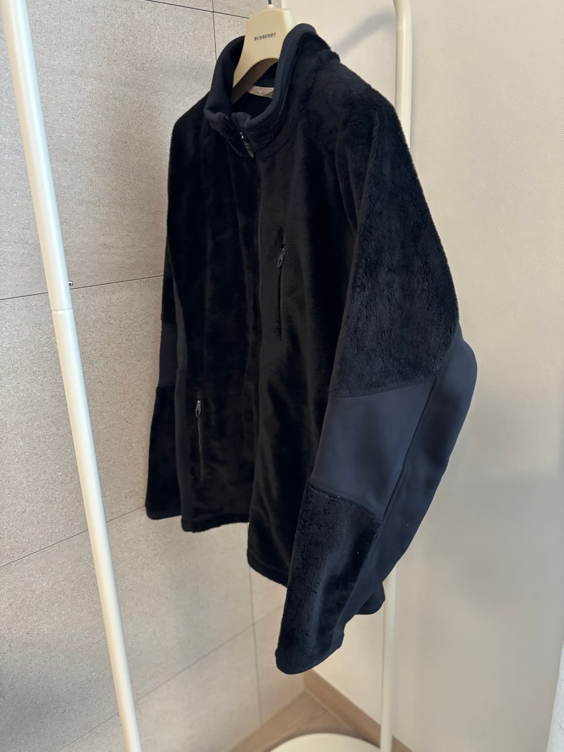 따뜻한 아레나 블랙 플리스 집업 상품이미지10