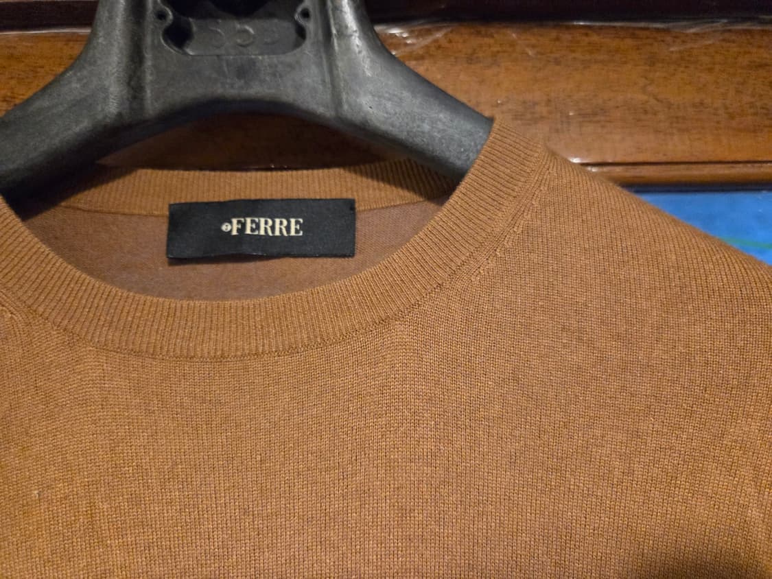 지안프랑코 페레 메리노울니트 상품이미지2