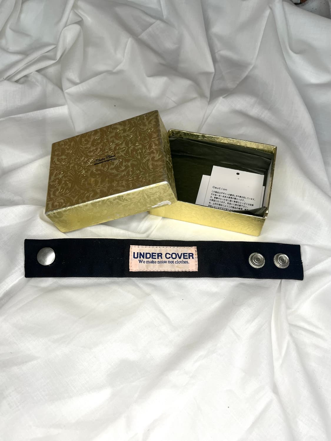 언더커버 로고 패치 스냅 브레이슬릿 상품이미지1