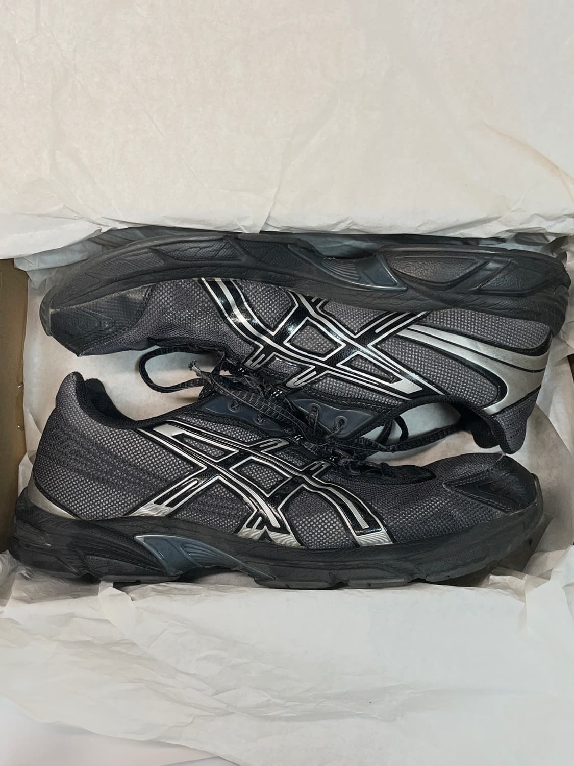 아식스 UB2-S GEL-1130 아스팔트 퓨어 실버 285 상품이미지1