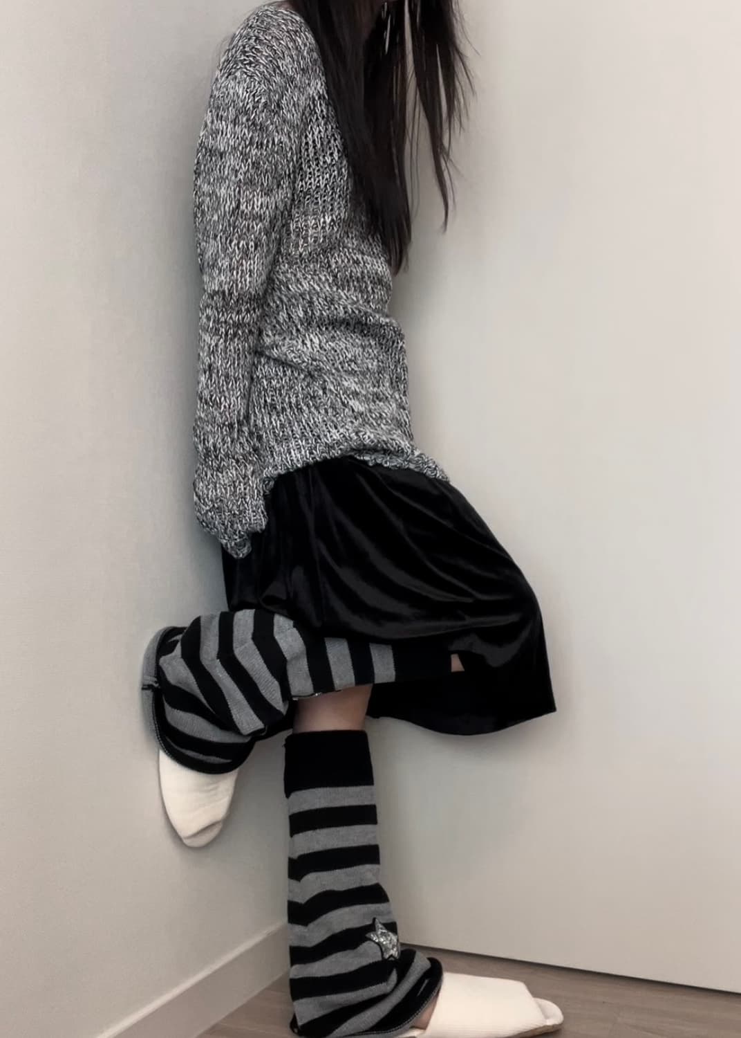 black velvet midi skirt 상품이미지3