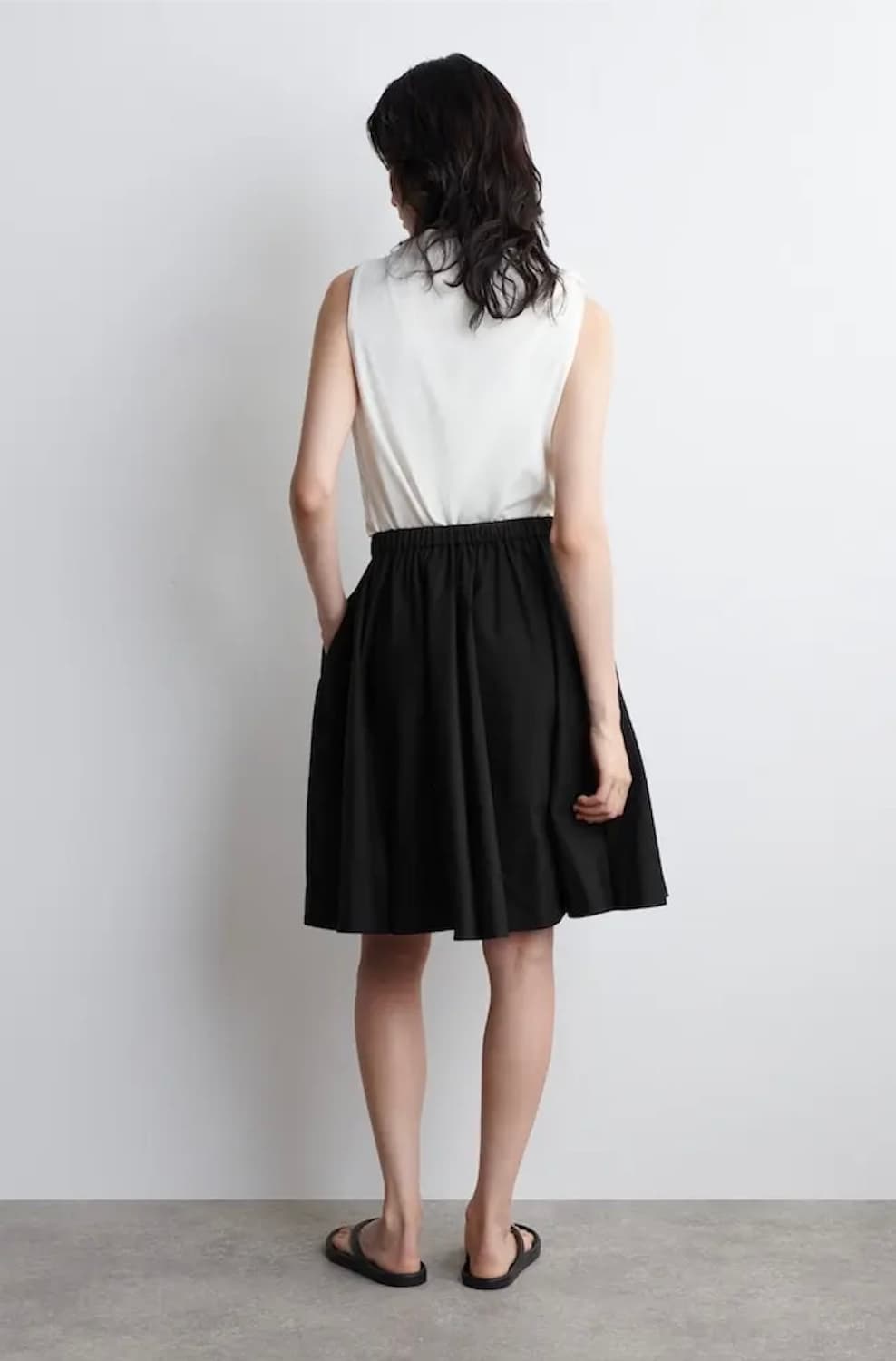 cos 코스 블랙 코튼 미디 스커트 상품이미지2