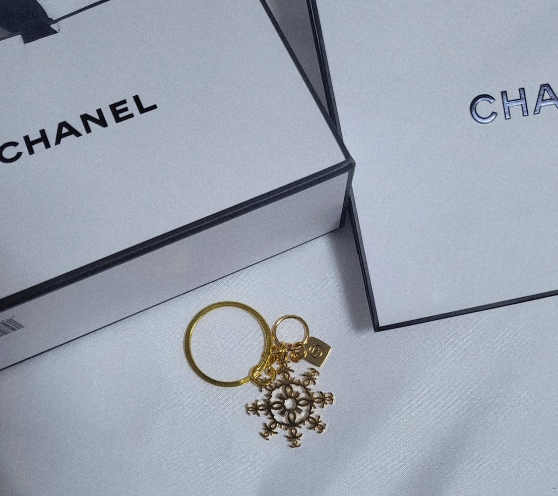 샤넬 뷰티 노벨티 키링 상품이미지1