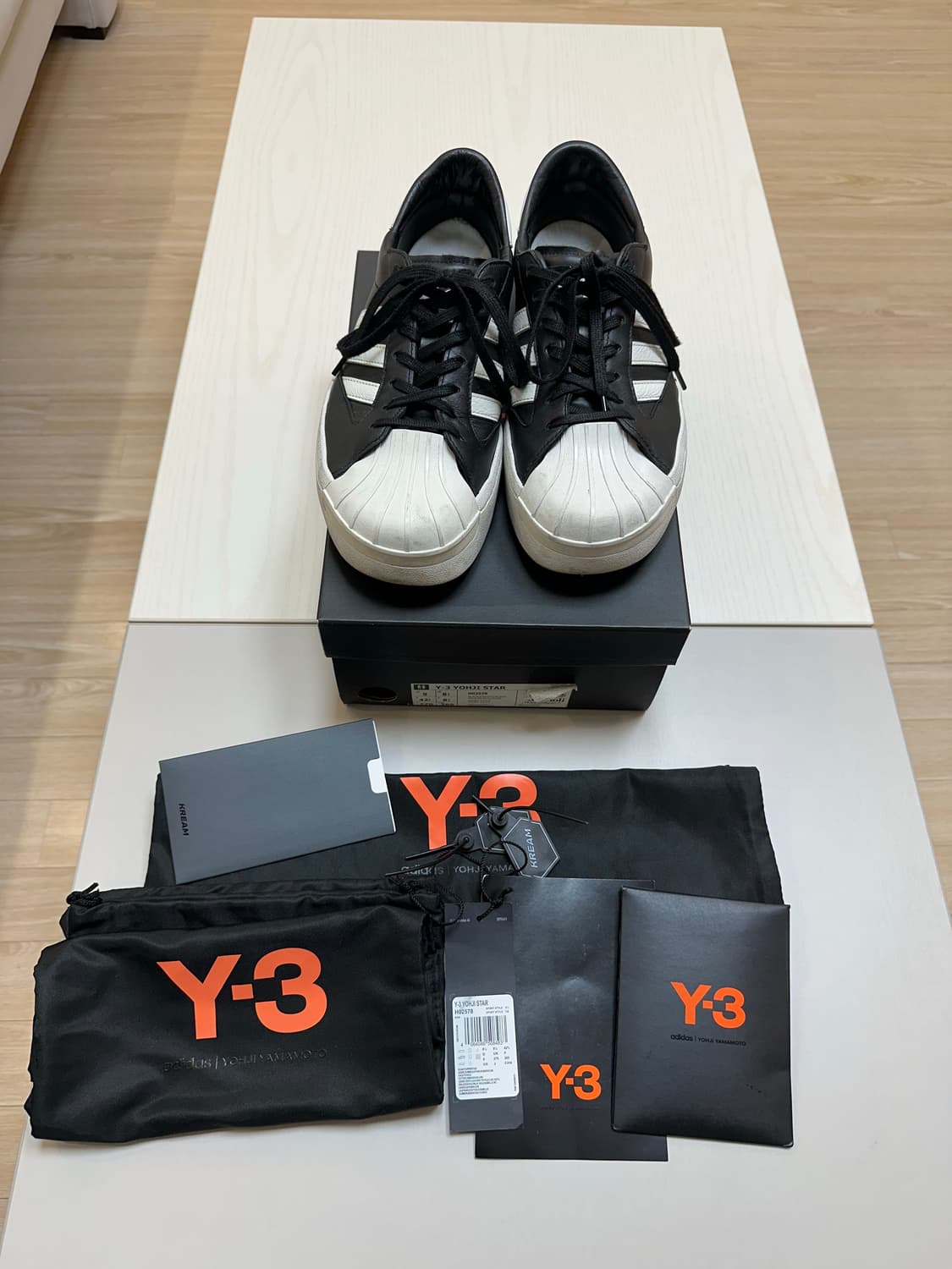 270 Y-3 요지스타 검흰 상품이미지1