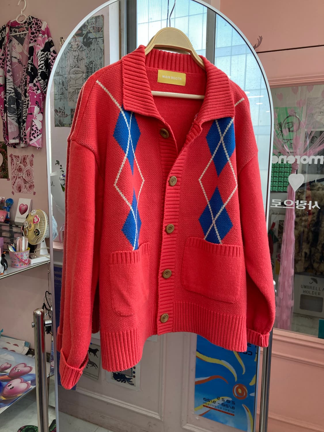 메인부스 MAINBOOTH 아가일 가디건 상품이미지1