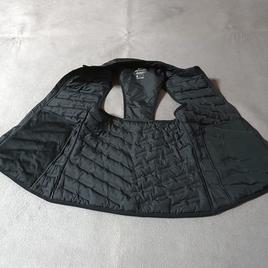 나이키 여성 에어로로프트 리펠 베스트 조끼 M 상품이미지8