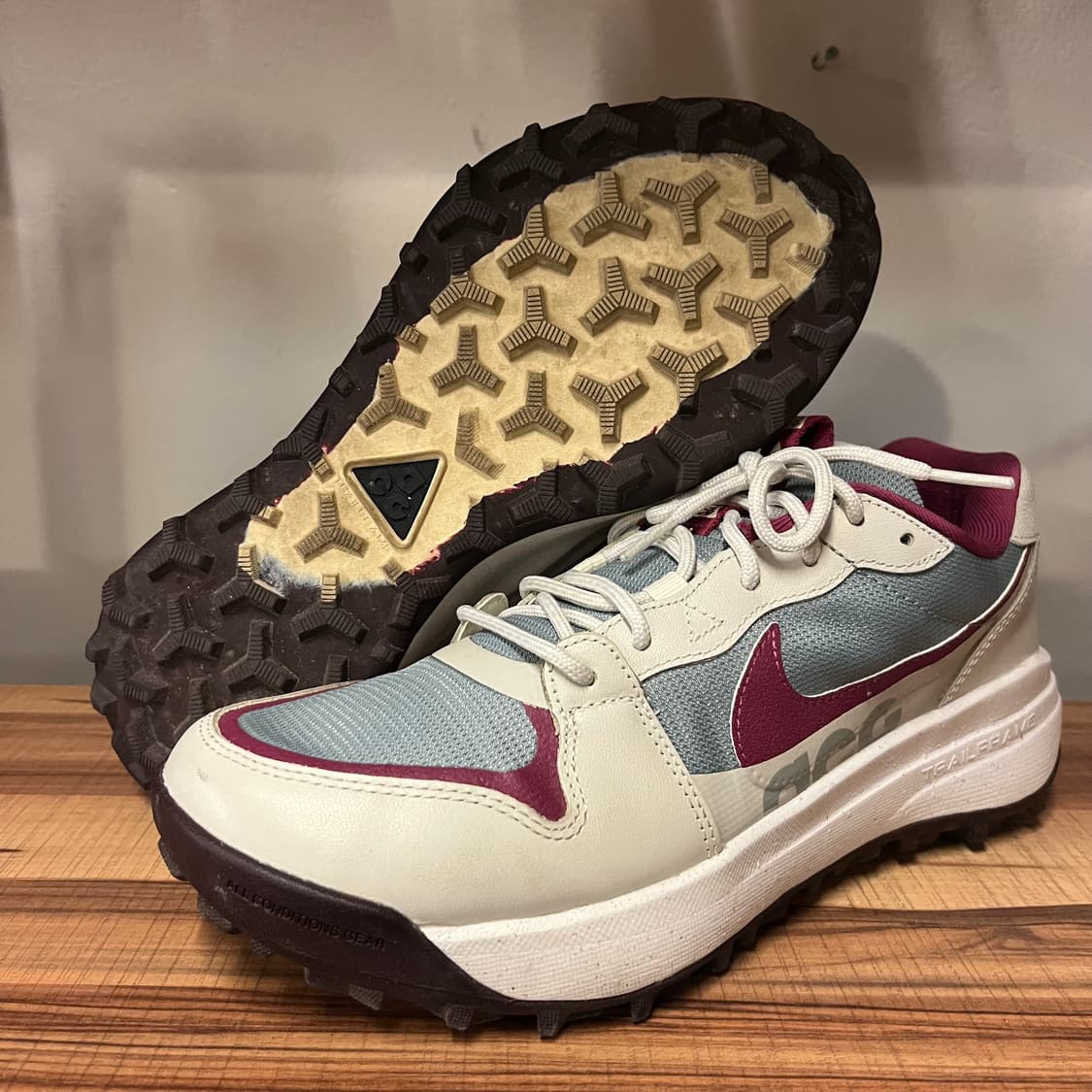 나이키 ACG 로우케이트 상품이미지2