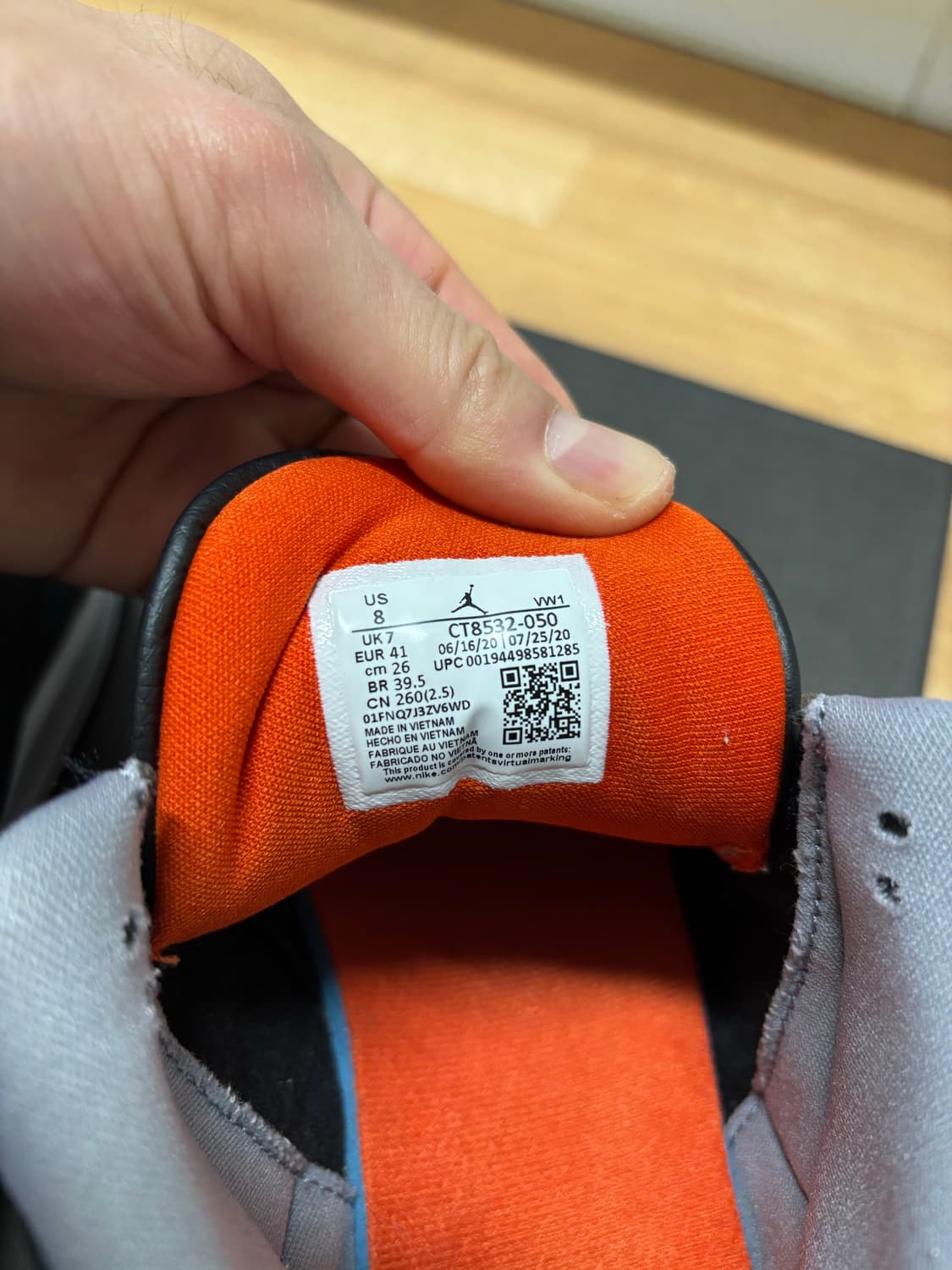 조던3 레트로 코트 퍼플 260 판매합니다 상품이미지7