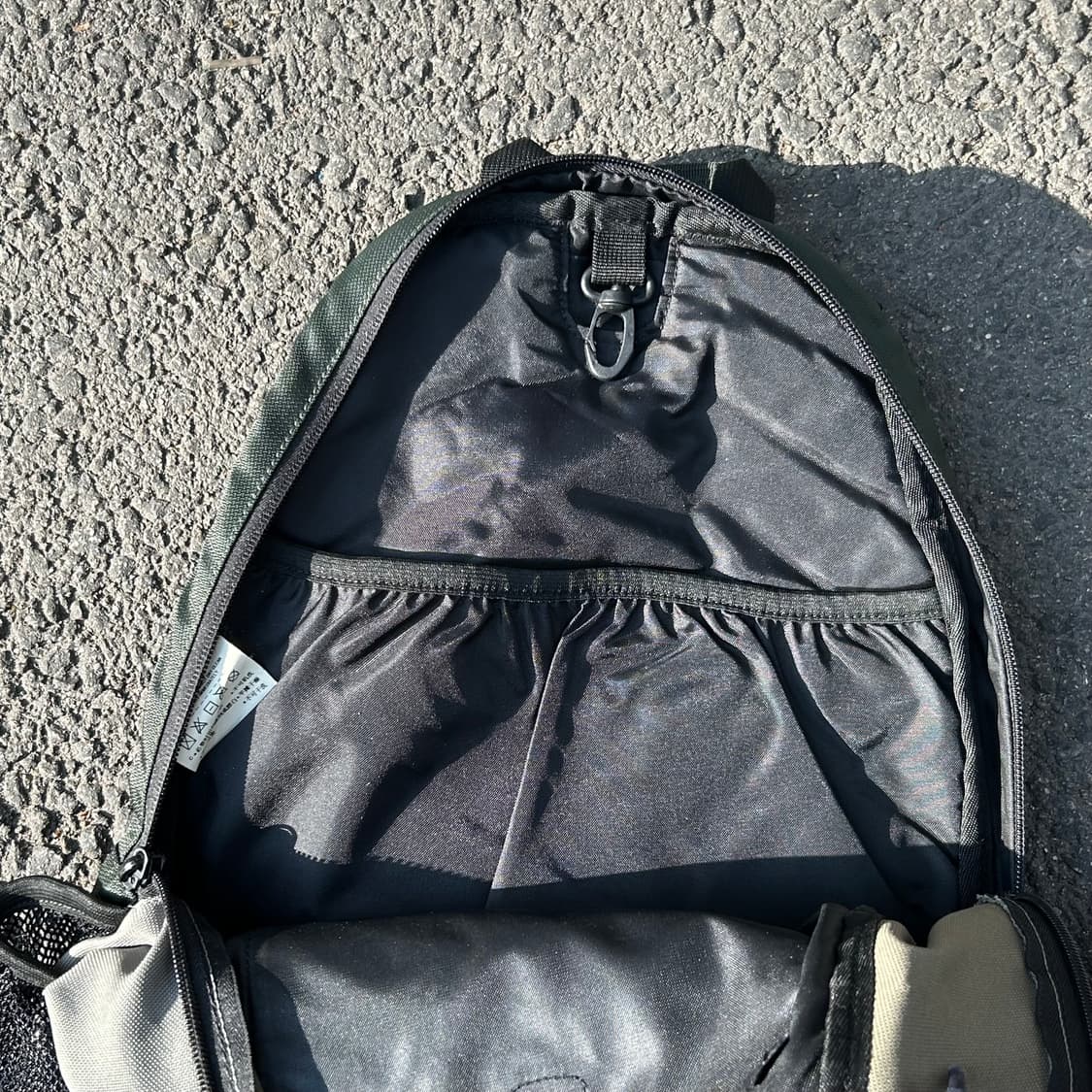 90s 나이키 카키 고프코어 미드 스우시 그린 백팩 올드스쿨 가방 os 상품이미지4