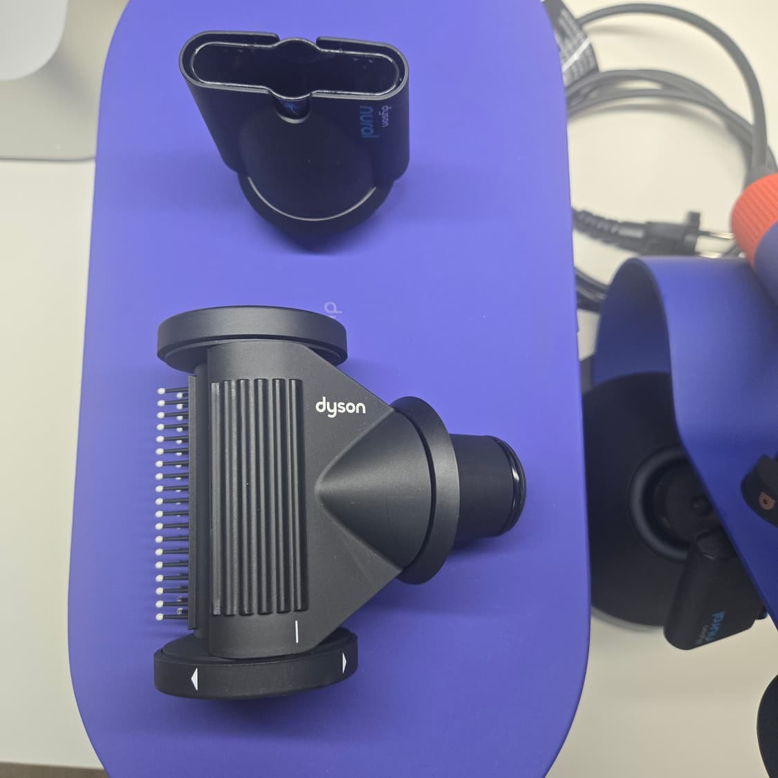 다이슨 슈퍼소닉 뉴럴 빈카블루/토파즈+스탠드 상품이미지3