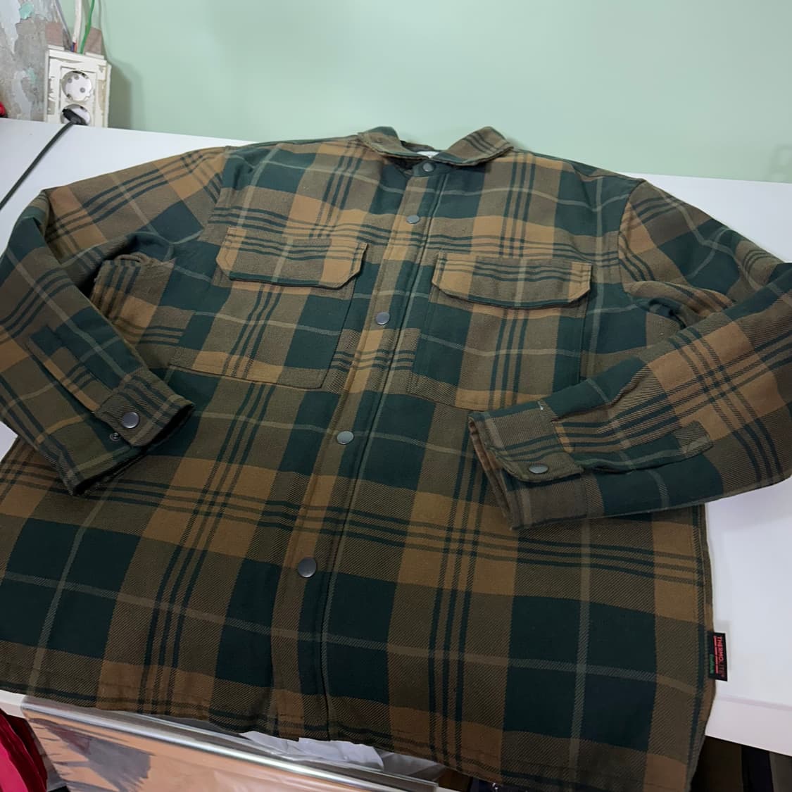 M-L 흐앤므 H&M 투포켓 오버핏 가벼운누빔 체크셔츠자켓 상품이미지3