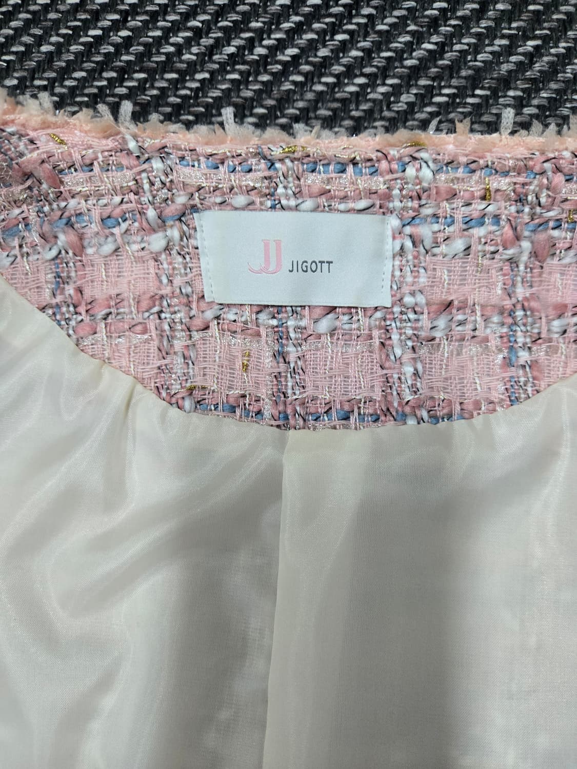 지고트 JIGOTT 핑크 트위드 자켓 크롭 자켓 상품이미지5