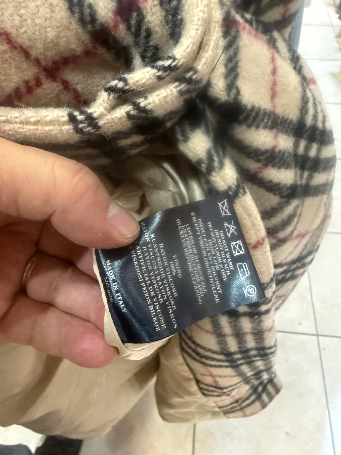 10/66 정품 버버리 노바체크 롱 코트 팝니다 상품이미지7