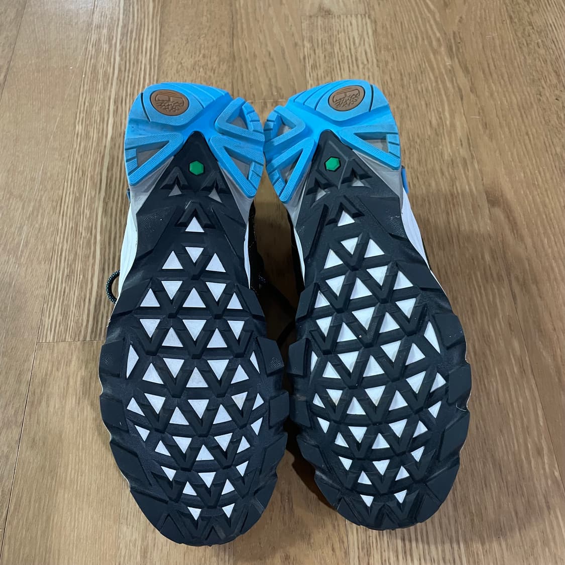 팀버랜드 솔라웨이브 운동화 275 상품이미지8