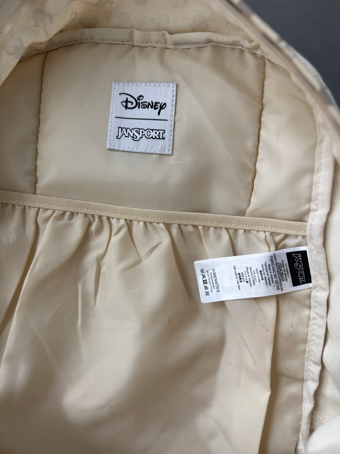 잔스포츠 디즈니 라이트 백팩 상품이미지5