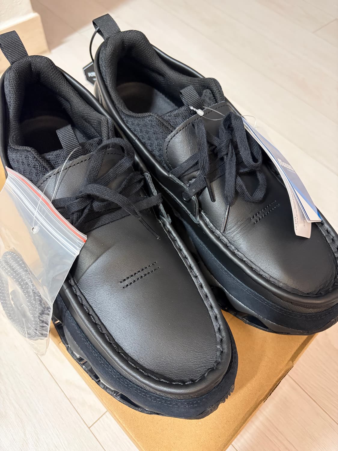 새상품) 미즈노 웨이브 프로페시 목 moc 285사이즈 팝니다 상품이미지1