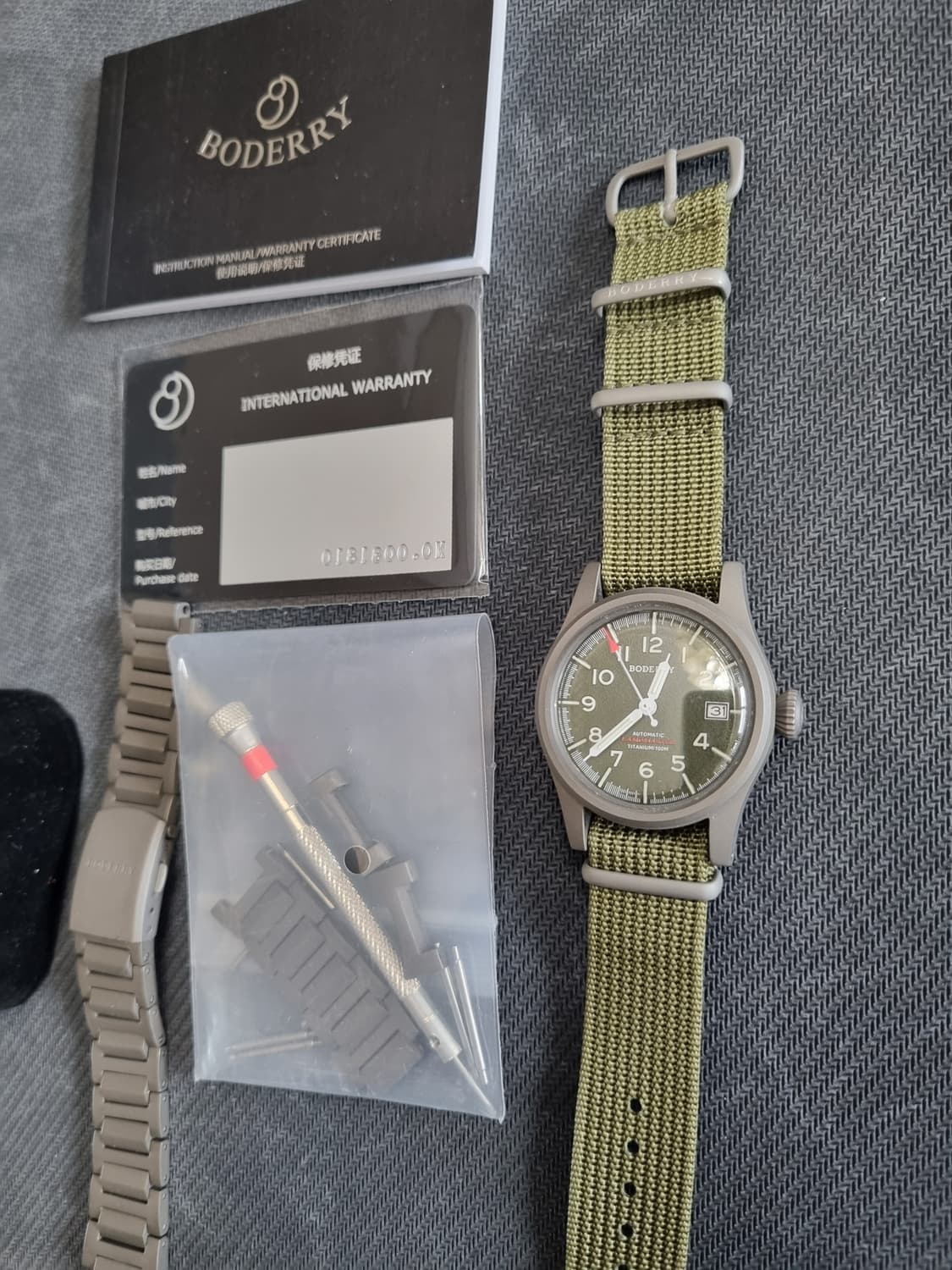 보더리 랜드마스터 티타늄 200m 방수 시계 필드워치 상품이미지2