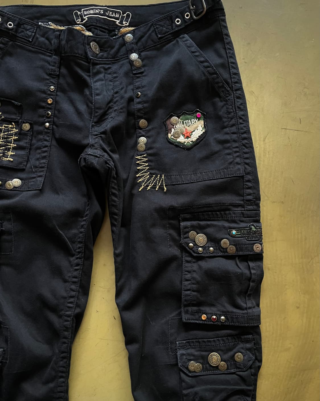 90-00s Robin's Jean Studed Black Cargo 상품이미지5