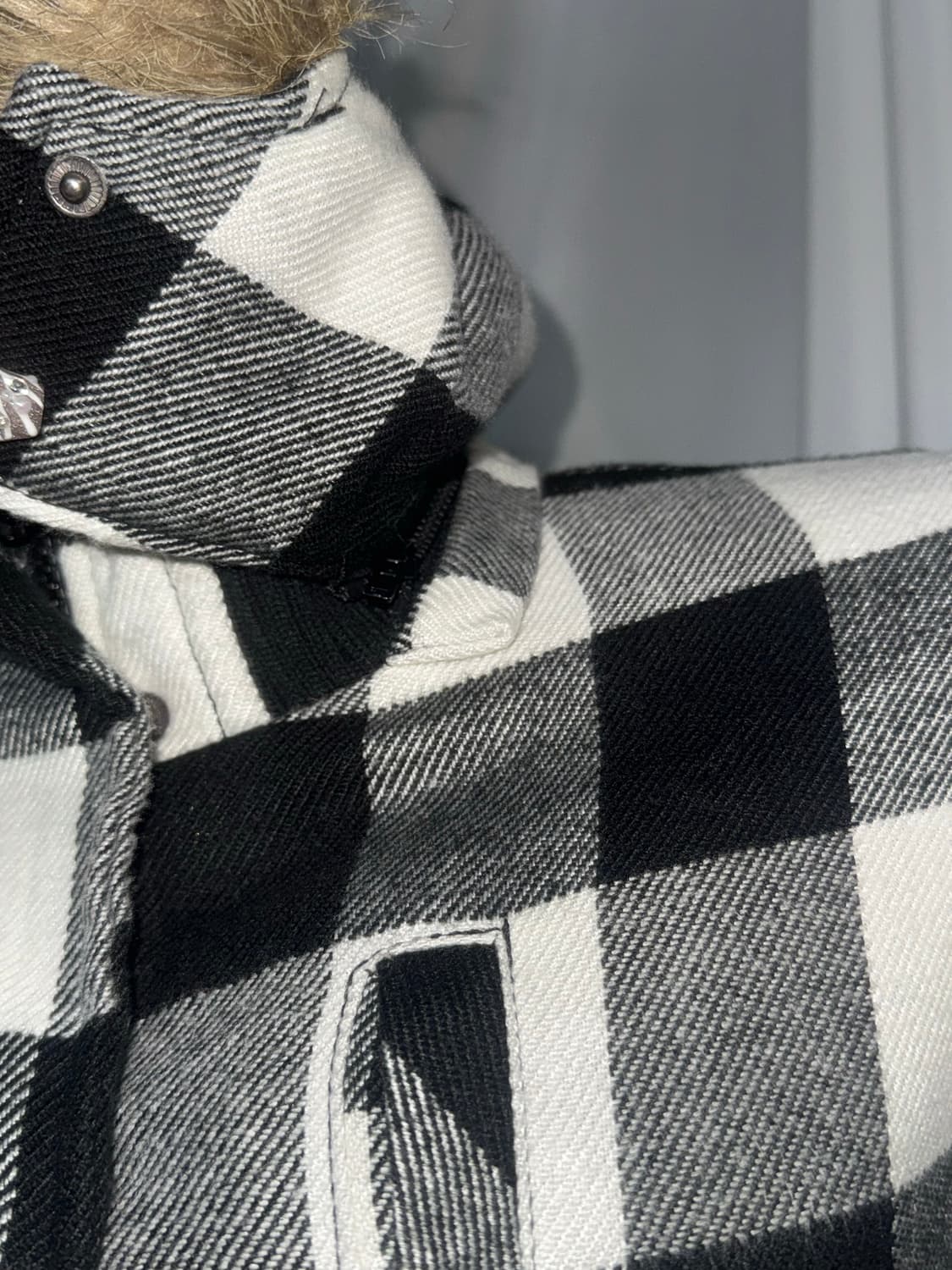 무채색 데일리 니혼진 체크 패딩 스트라이프 오픈숄더니트 코디세트 상품이미지7