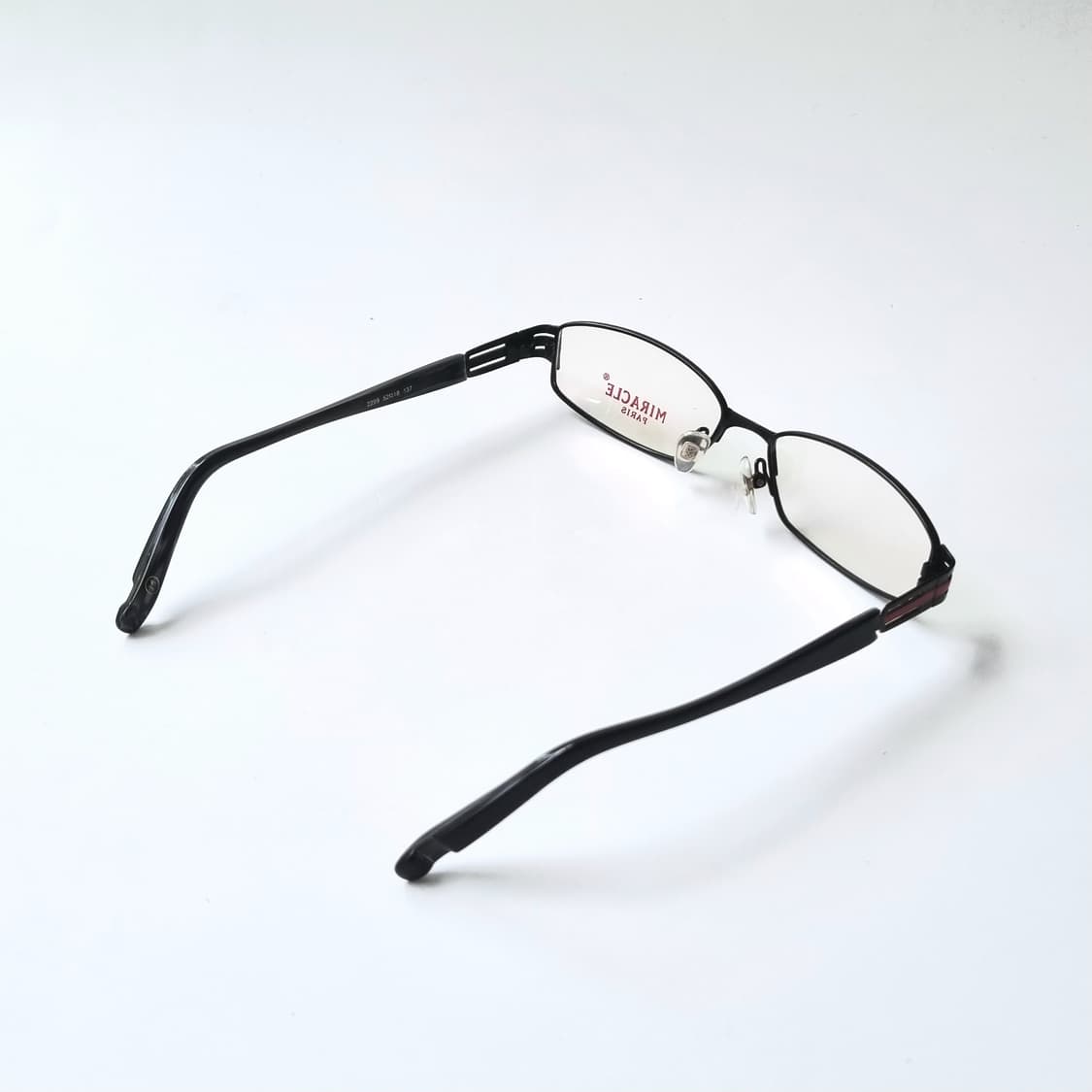 데드스탁 빈티지 무드 블랙 & 레드 슬림 메탈 안경테 797 상품이미지5